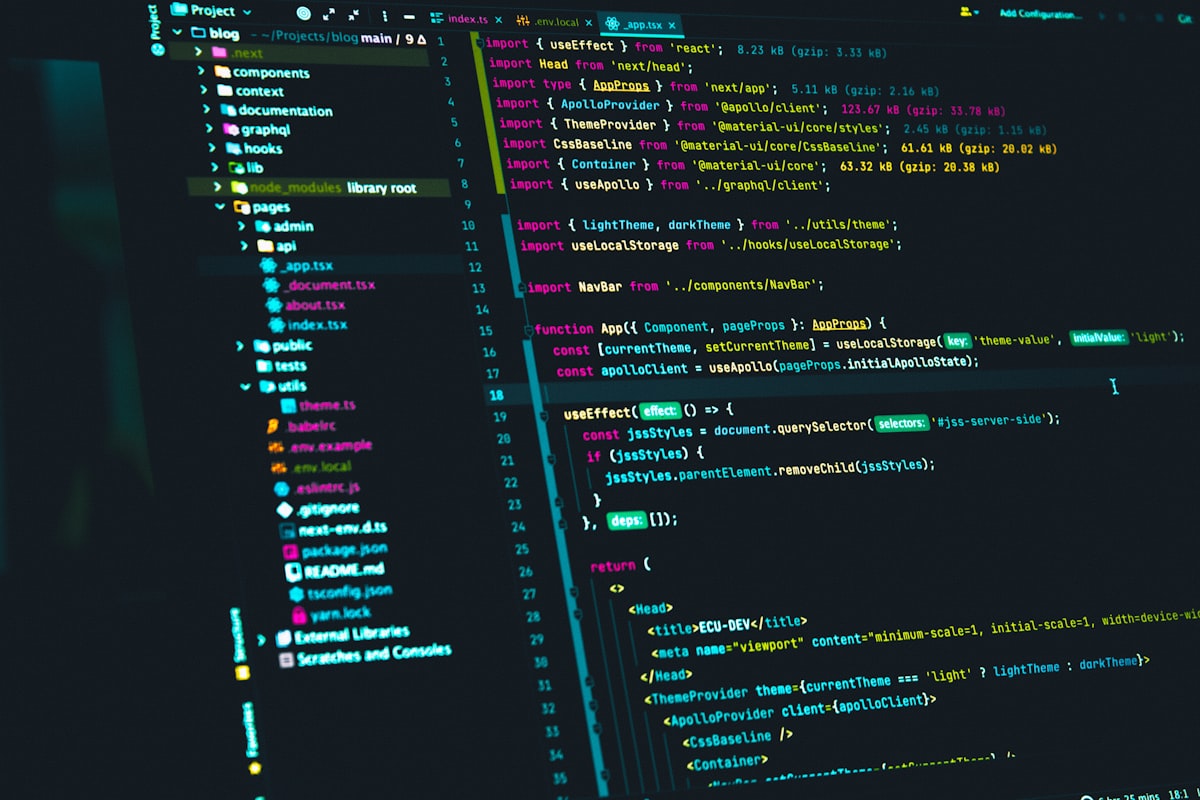 React Hooks — Tutorial Completo con useState, useEffect y más
